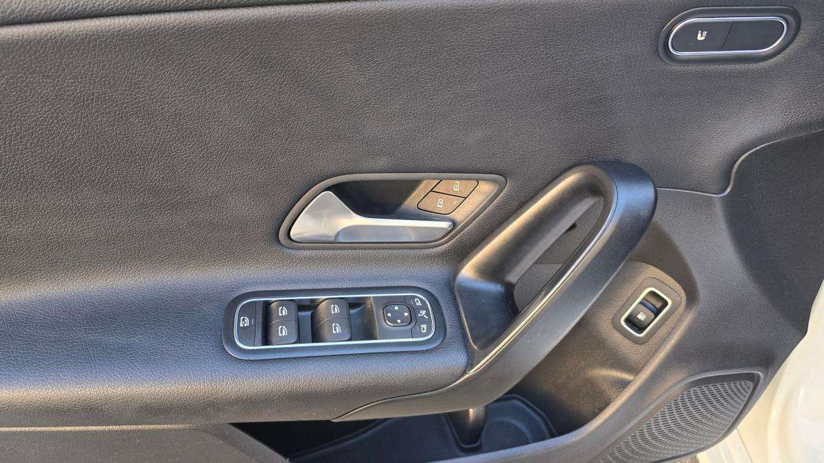 mercedes-benz-cla-2022-hibrido-a-gasolina-1332cc