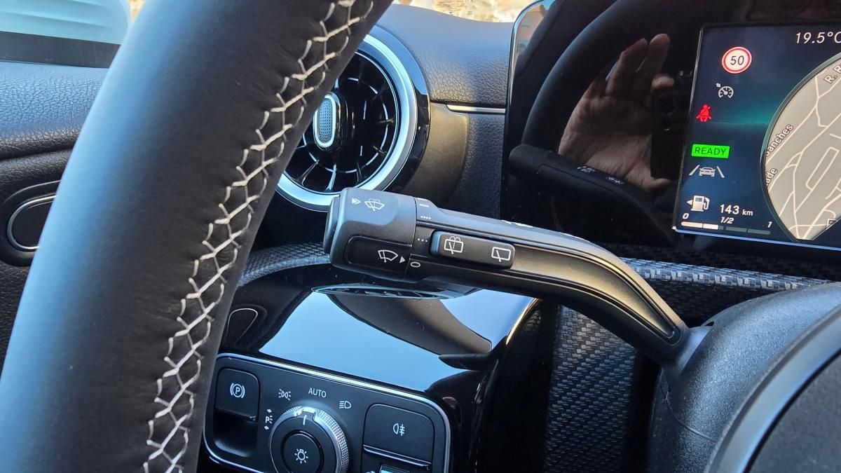 mercedes-benz-cla-2022-hibrido-a-gasolina-1332cc