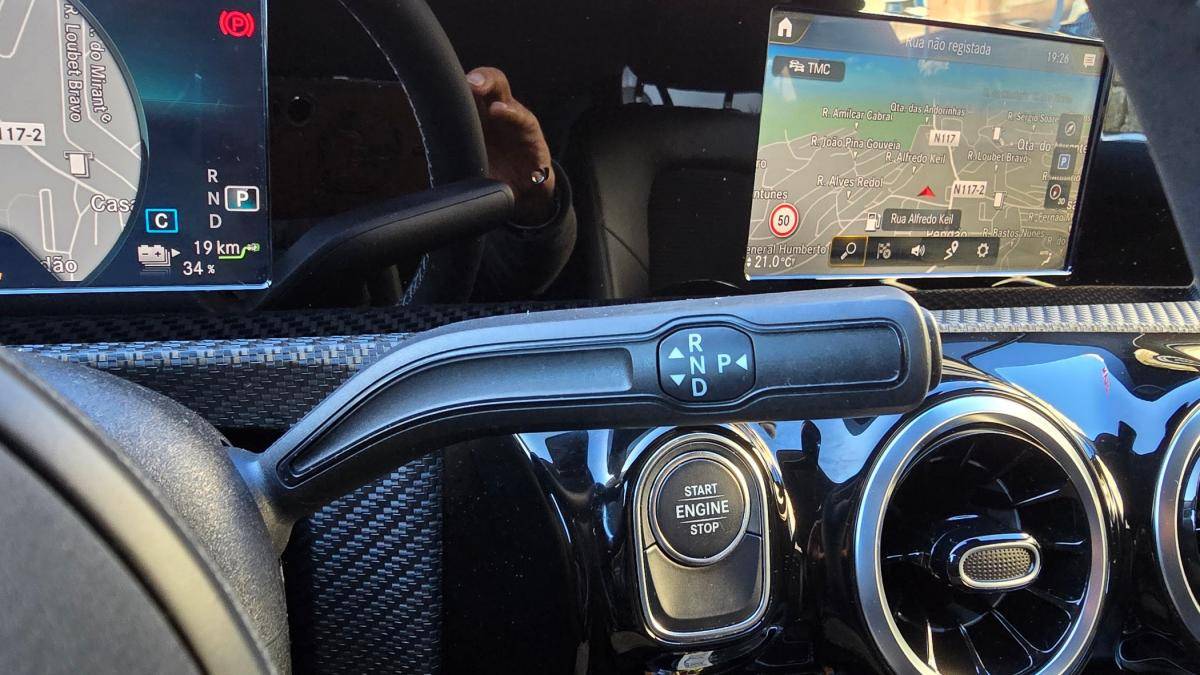 mercedes-benz-cla-2022-hibrido-a-gasolina-1332cc