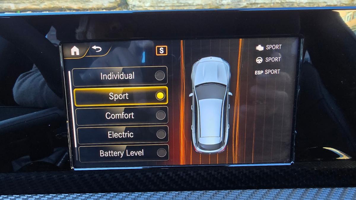 mercedes-benz-cla-2022-hibrido-a-gasolina-1332cc