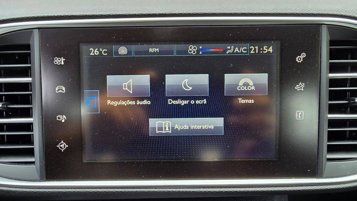 peugeot-308-sw-2016-diesel-1560cc