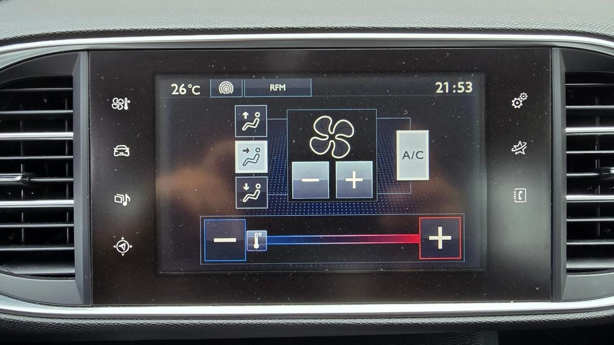 peugeot-308-sw-2016-diesel-1560cc