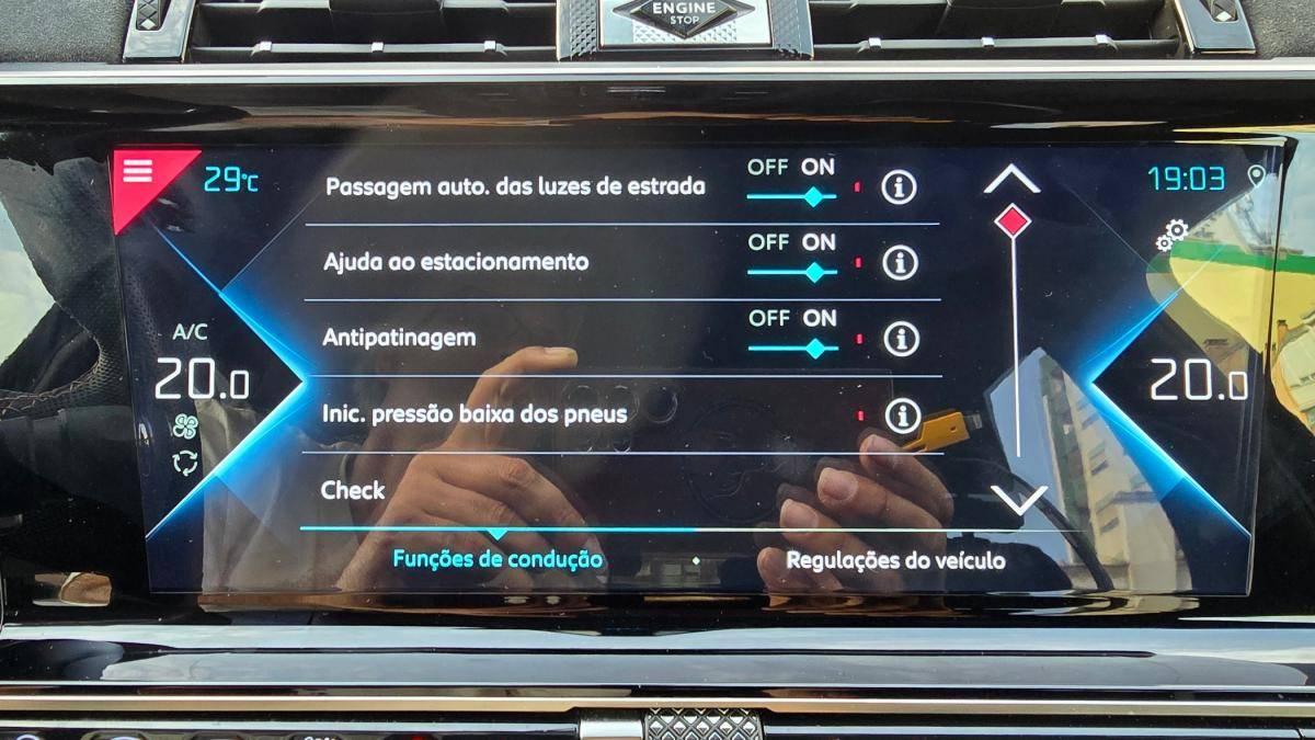 ds-ds-7-crossback-2022-hibrido-a-gasolina-1598cc