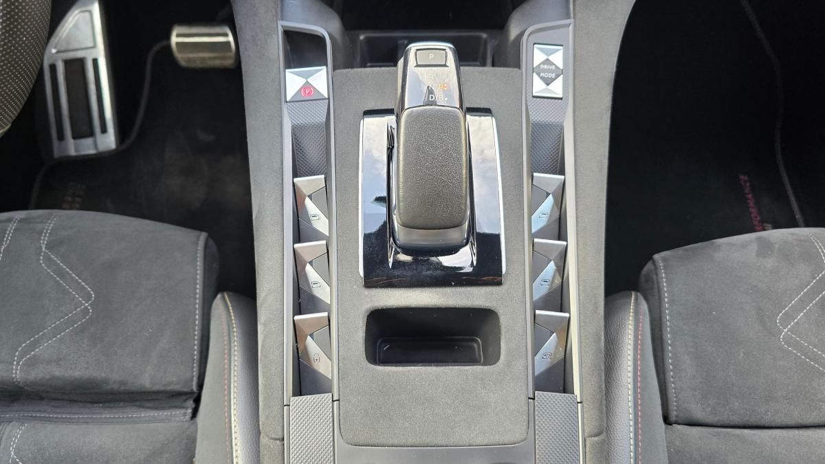 ds-ds-7-crossback-2022-hibrido-a-gasolina-1598cc