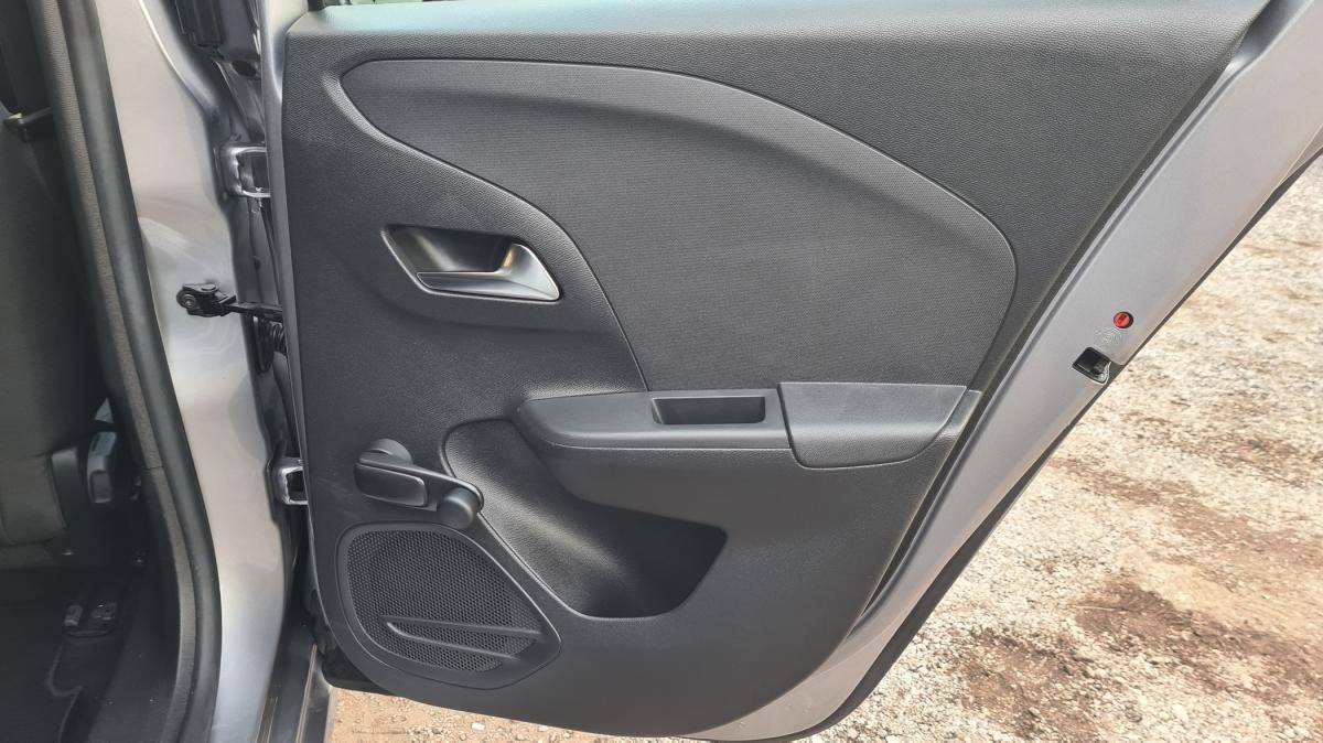 opel-corsa-2021-diesel-1499cc