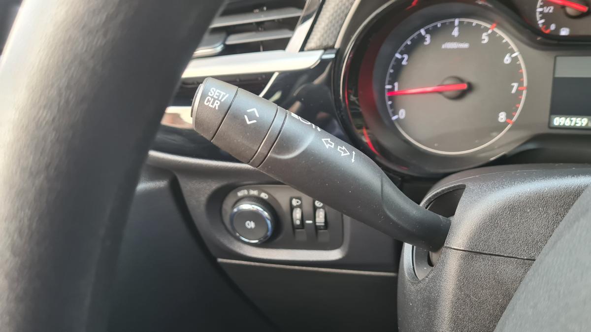 opel-corsa-2021-diesel-1499cc