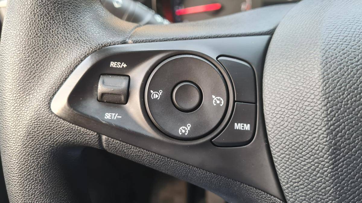 opel-corsa-2021-diesel-1499cc