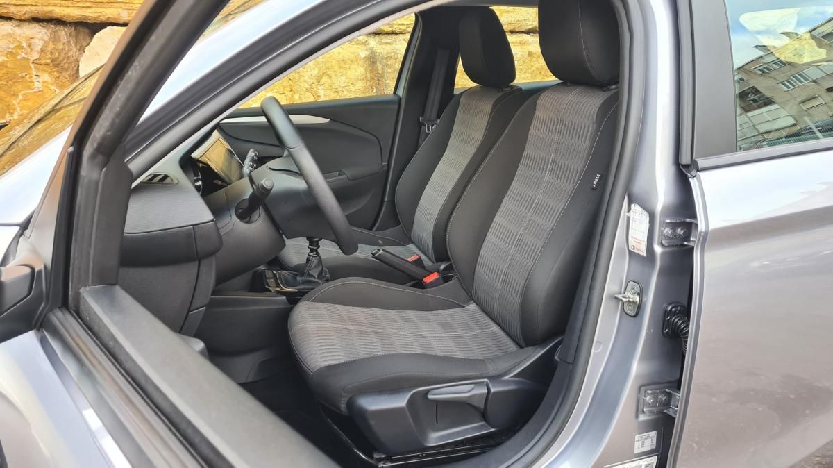 opel-corsa-2021-diesel-1499cc