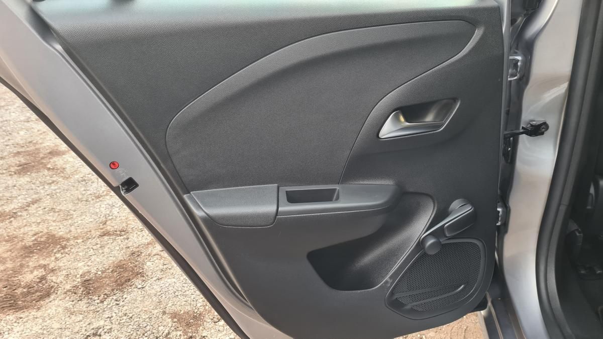 opel-corsa-2021-diesel-1499cc