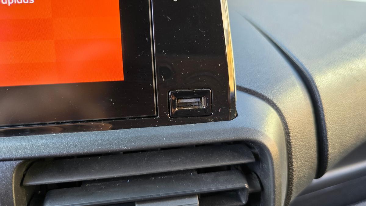 citroen-berlingo-2019-diesel-1499cc