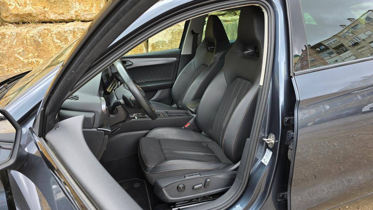 cupra-leon-sportstourer-2024-hibrido-a-gasolina-1395cc