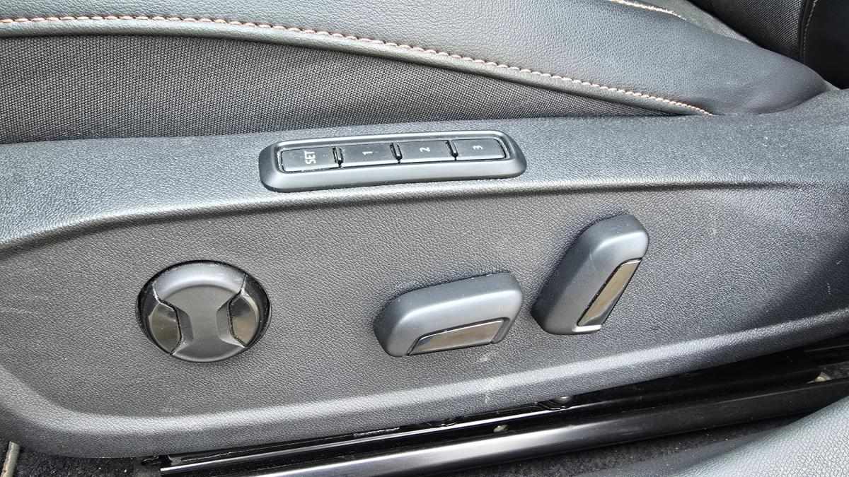 cupra-leon-sportstourer-2024-hibrido-a-gasolina-1395cc