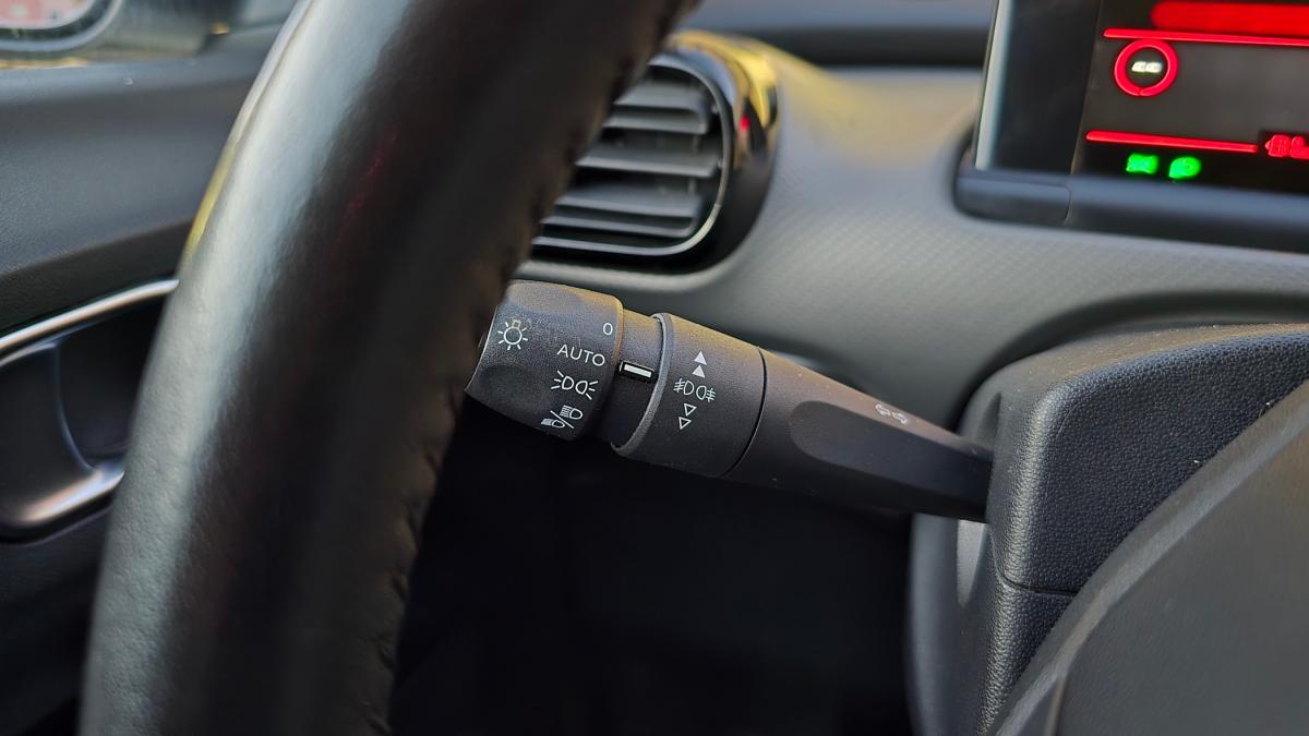 citroen-c4-cactus-2019-diesel-1499cc