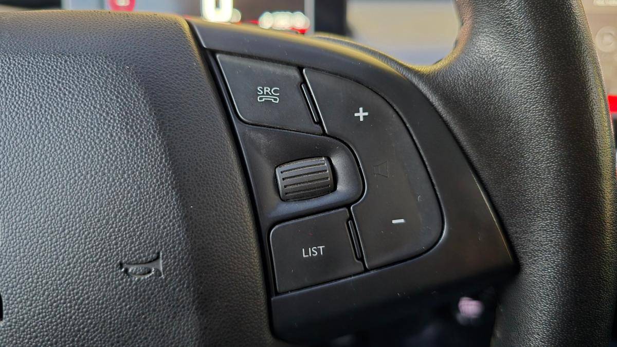 citroen-c4-cactus-2019-diesel-1499cc