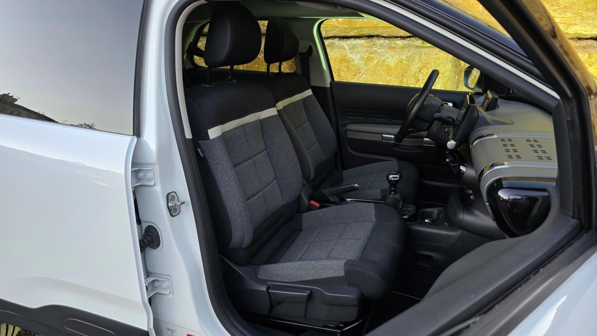 citroen-c4-cactus-2019-diesel-1499cc