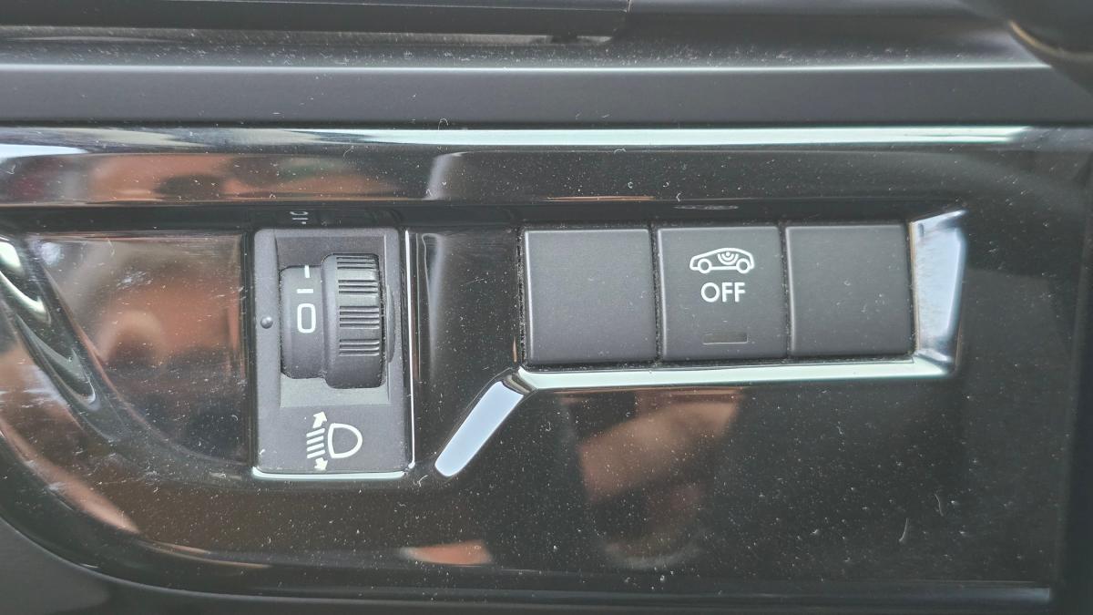 citroen-c4-2019-diesel-1499cc