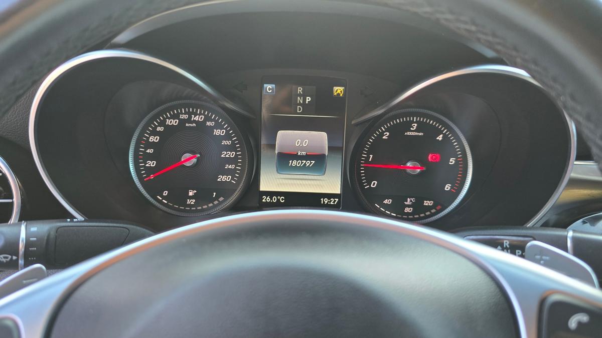 mercedes-benz-glc-2018-diesel-2143cc