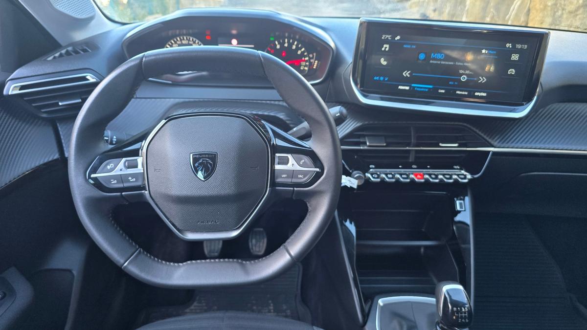 peugeot-208-2024-gasolina-1199cc