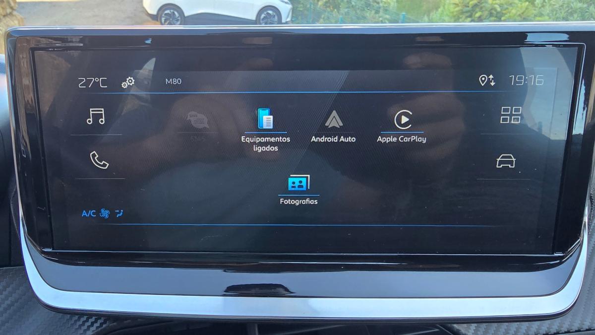 peugeot-208-2024-gasolina-1199cc