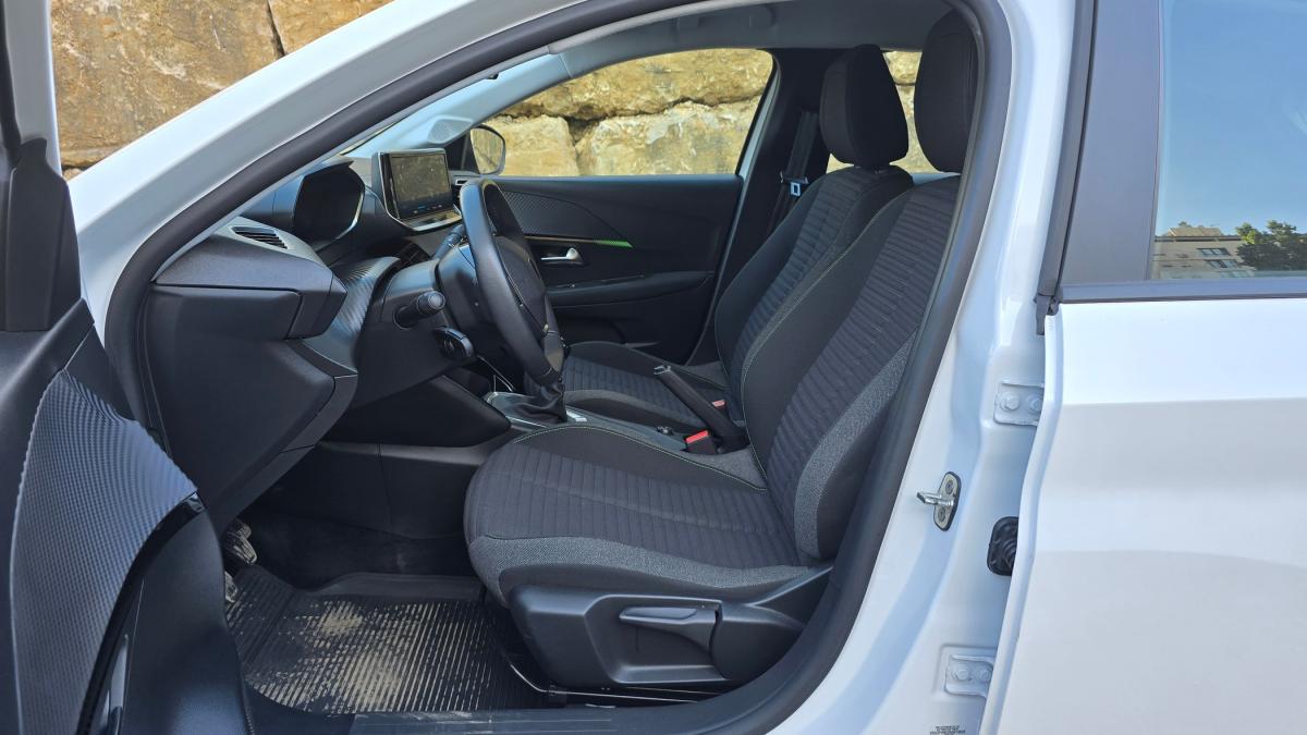 peugeot-208-2024-gasolina-1199cc