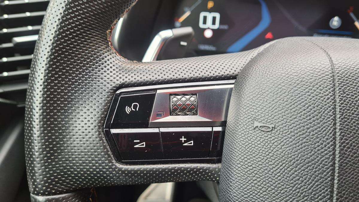 ds-ds-7-crossback-2019-diesel-1499cc