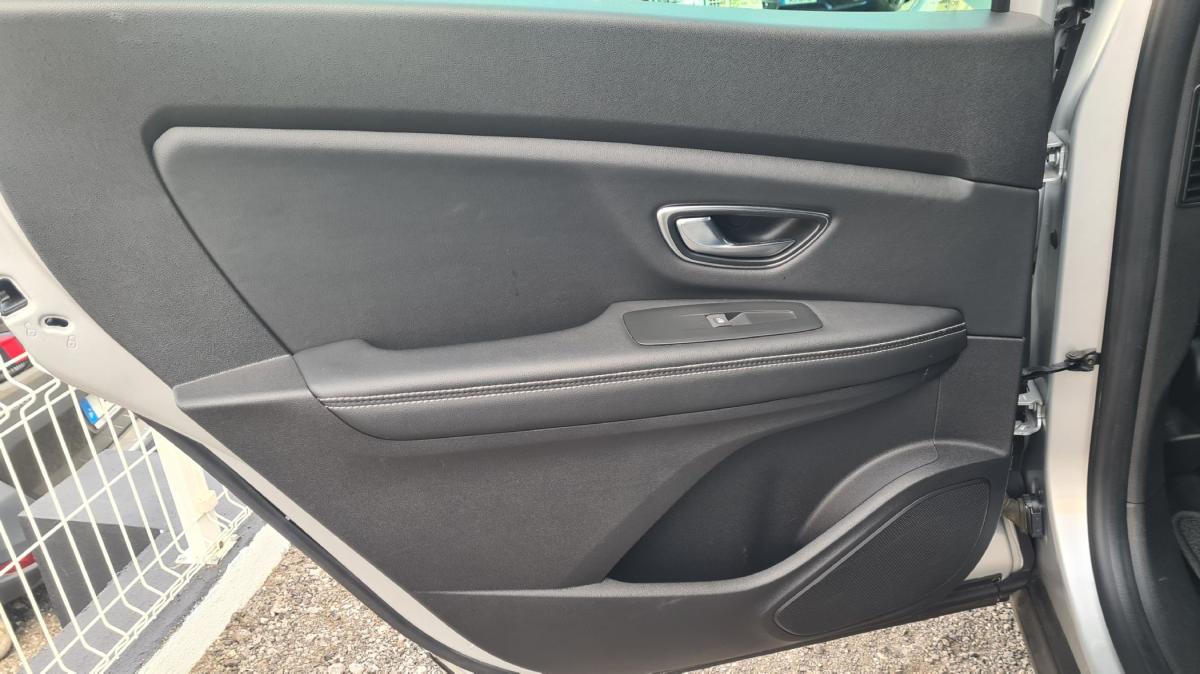 renault-grand-scenic-2019-diesel-1749cc