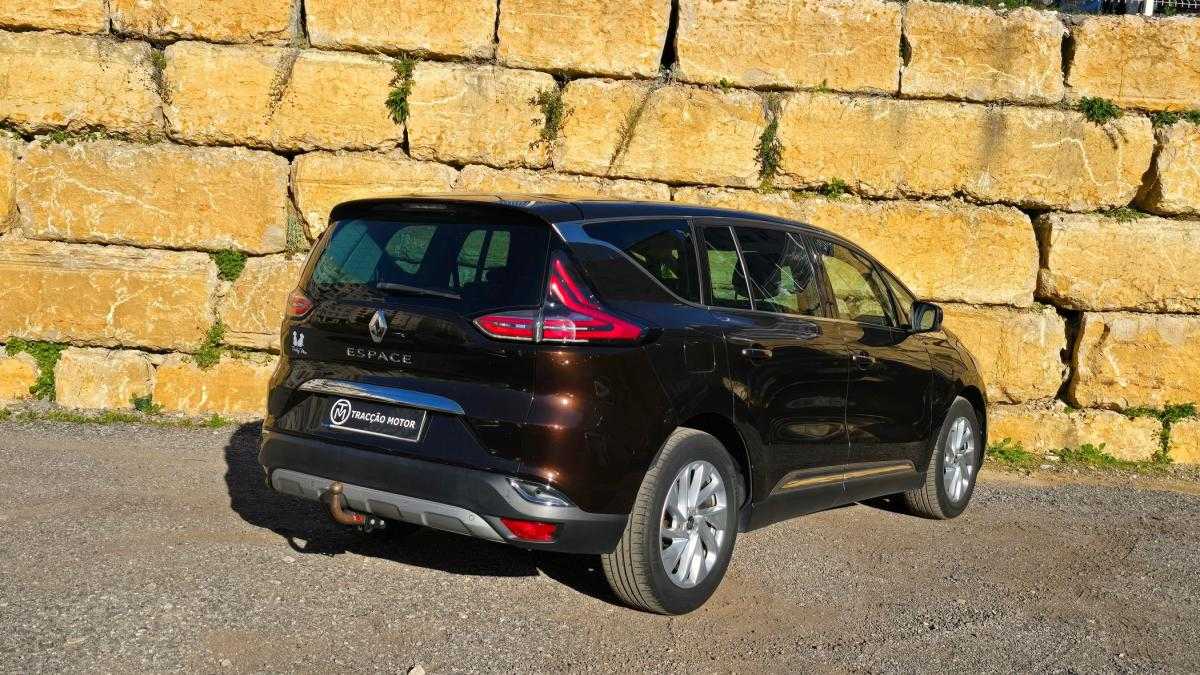 renault-espace-2015-diesel-1598cc