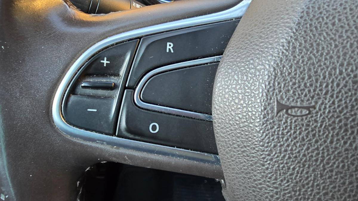 renault-espace-2015-diesel-1598cc