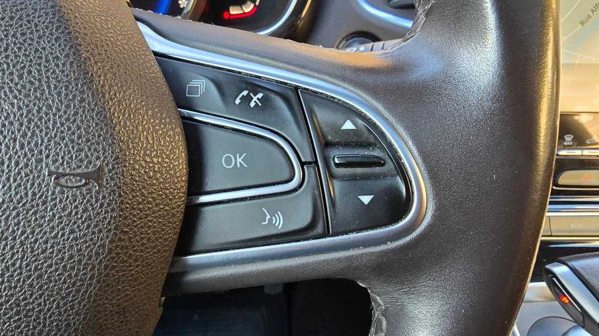 renault-espace-2015-diesel-1598cc