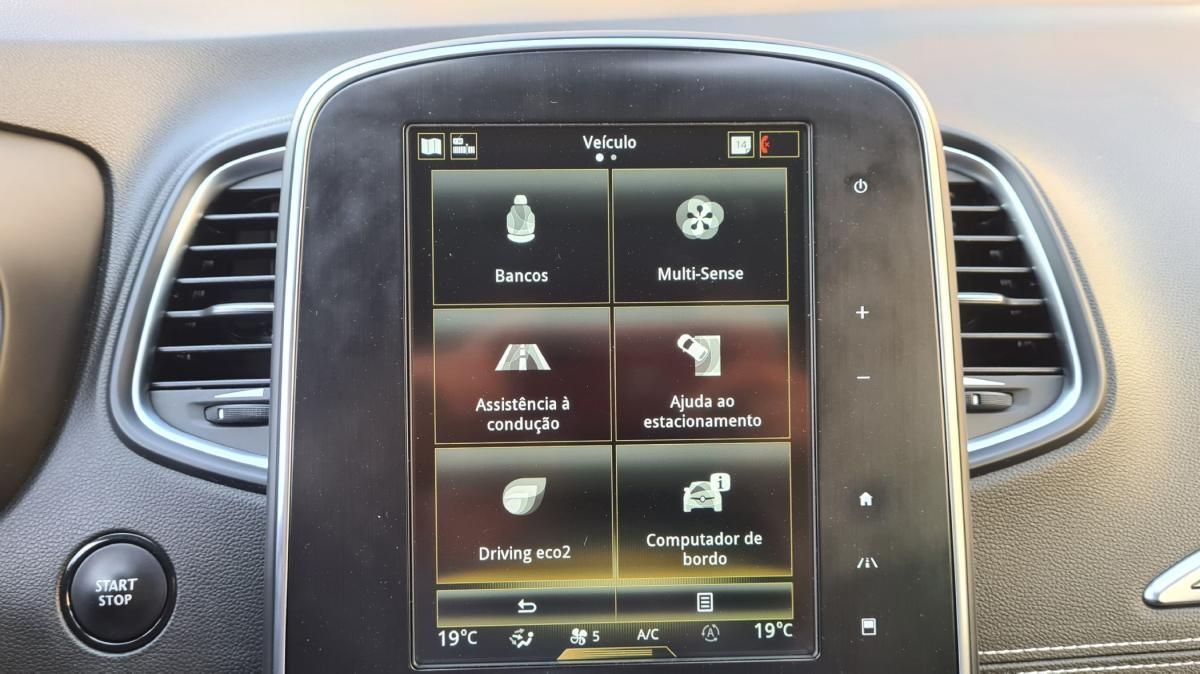 renault-grand-scenic-2019-diesel-1749cc