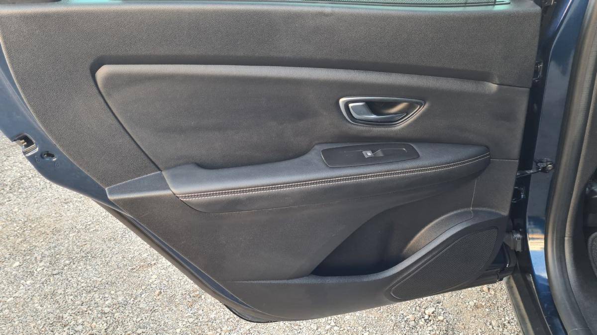 renault-grand-scenic-2019-diesel-1749cc