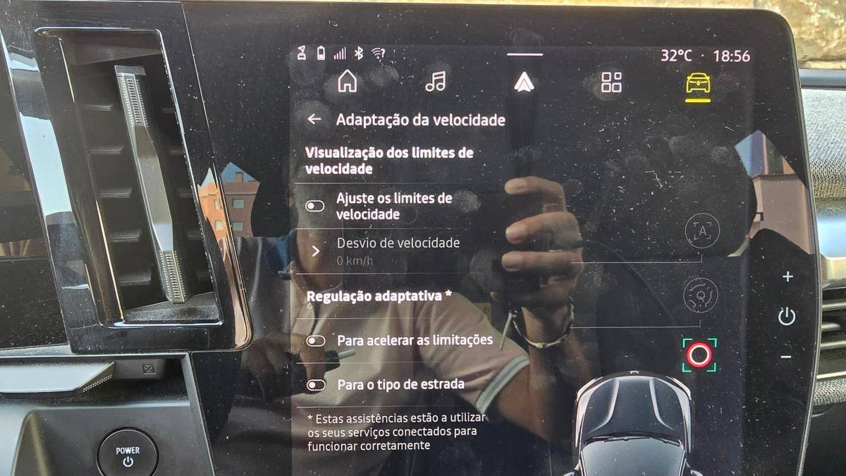 renault-megane-e-tech-2023-eletrico-0cc