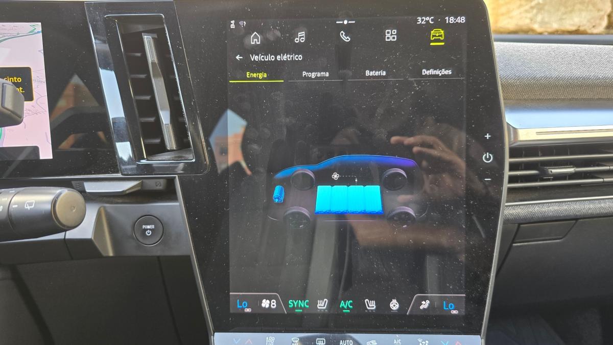 renault-megane-e-tech-2023-eletrico-0cc