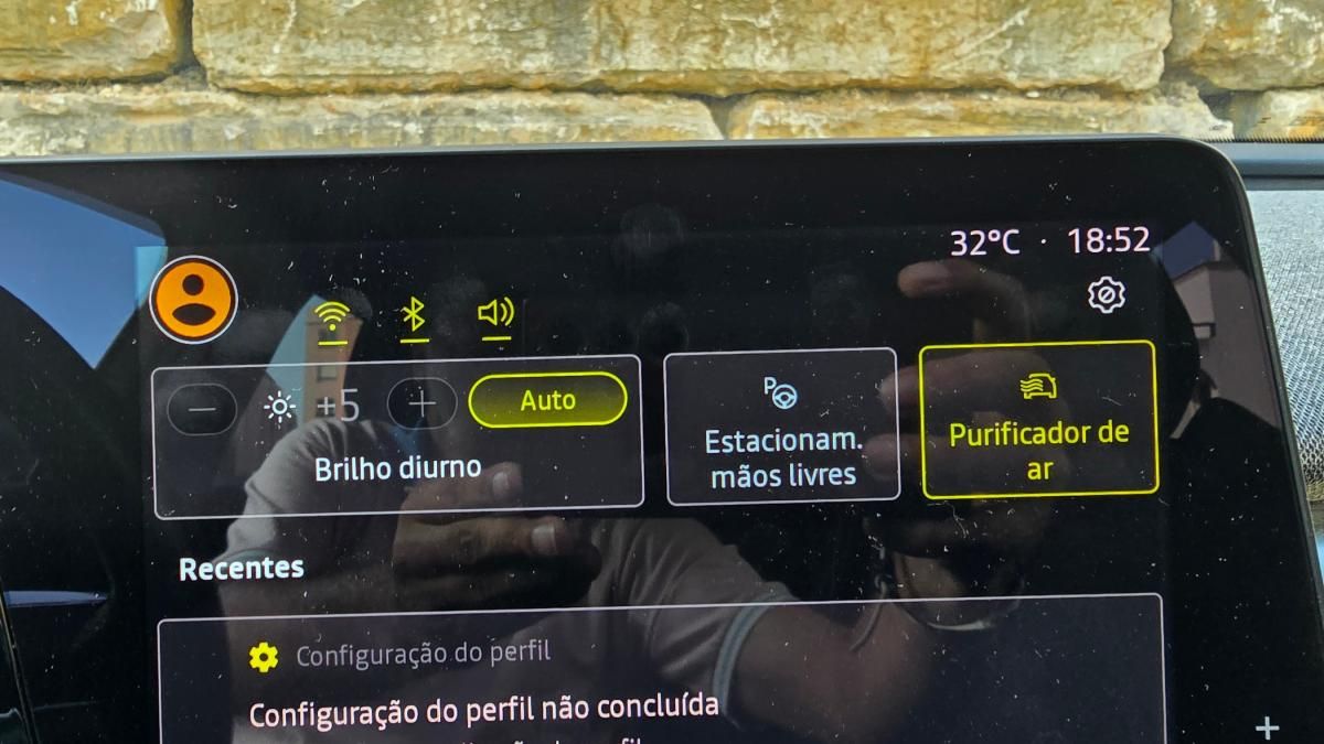 renault-megane-e-tech-2023-eletrico-0cc