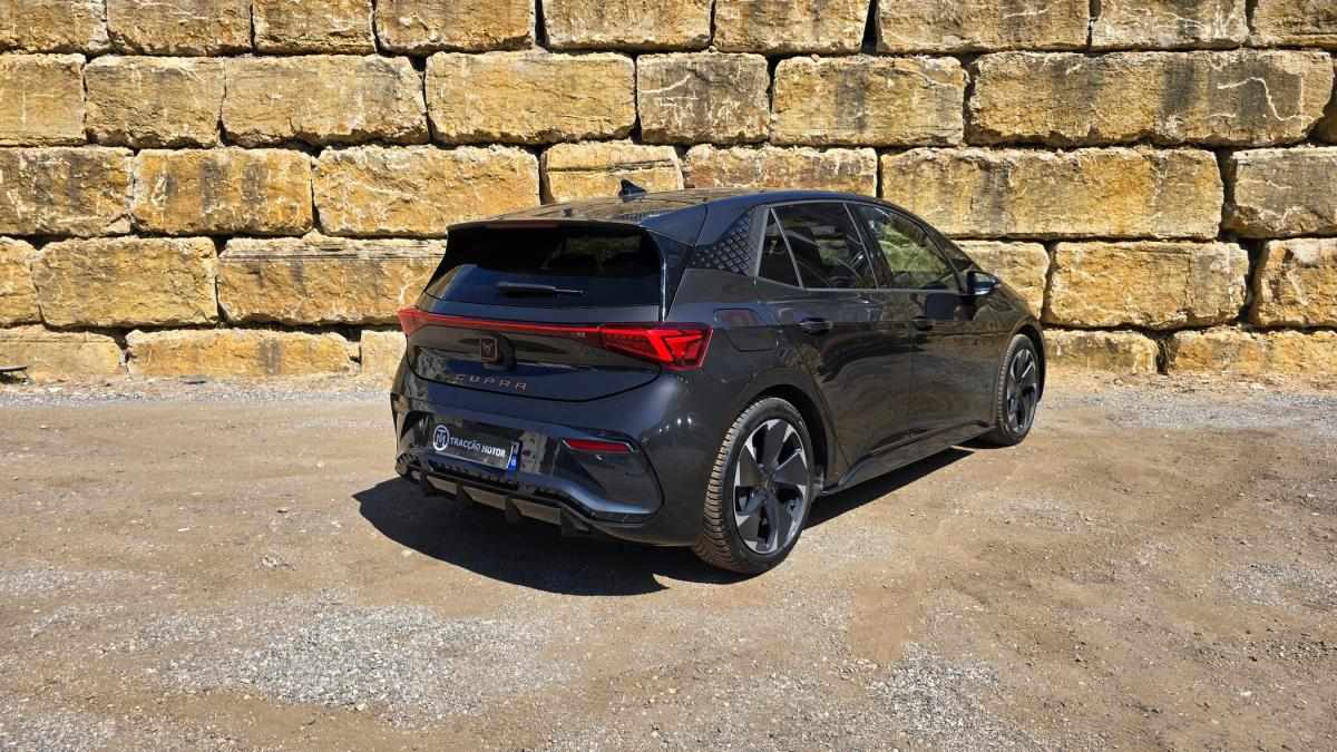 cupra-born-2023-eletrico-0cc