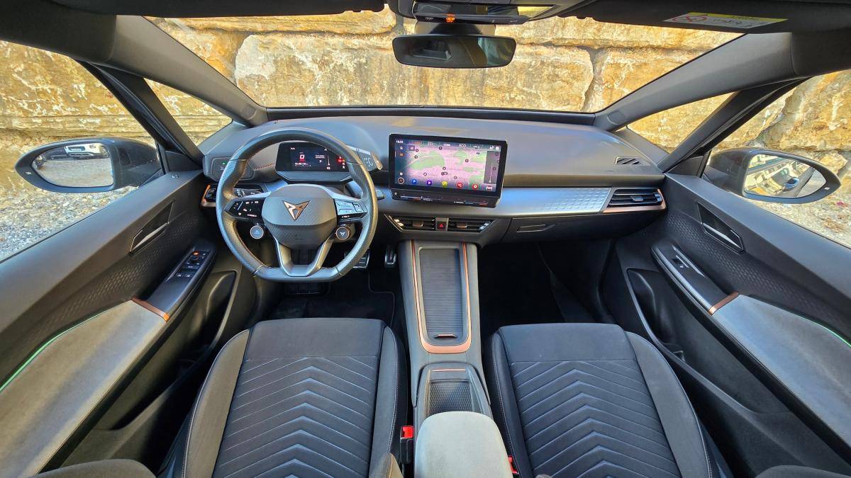 cupra-born-2023-eletrico-0cc