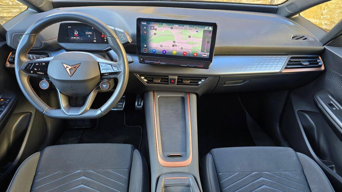 cupra-born-2023-eletrico-0cc