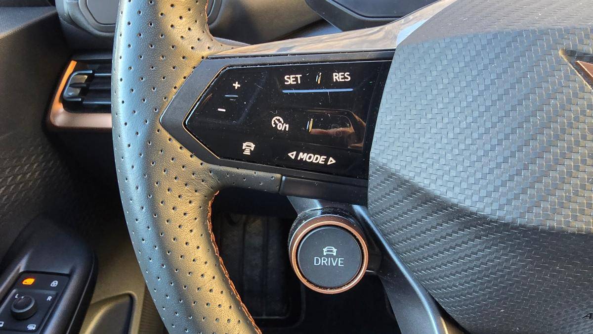 cupra-born-2023-eletrico-0cc
