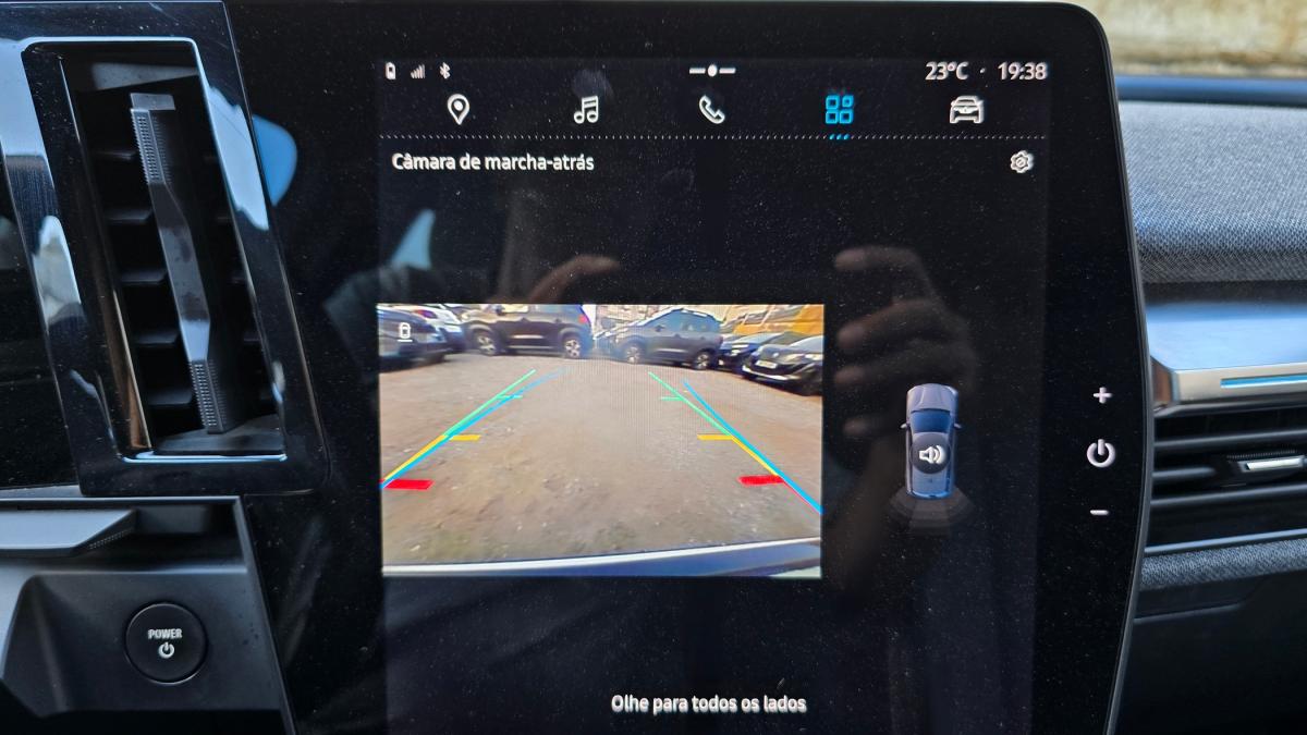 renault-megane-e-tech-2023-eletrico-0cc