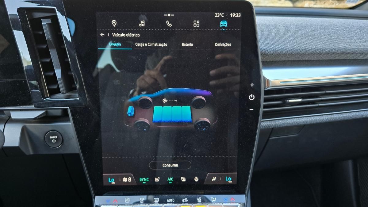renault-megane-e-tech-2023-eletrico-0cc