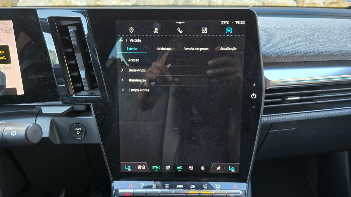 renault-megane-e-tech-2023-eletrico-0cc