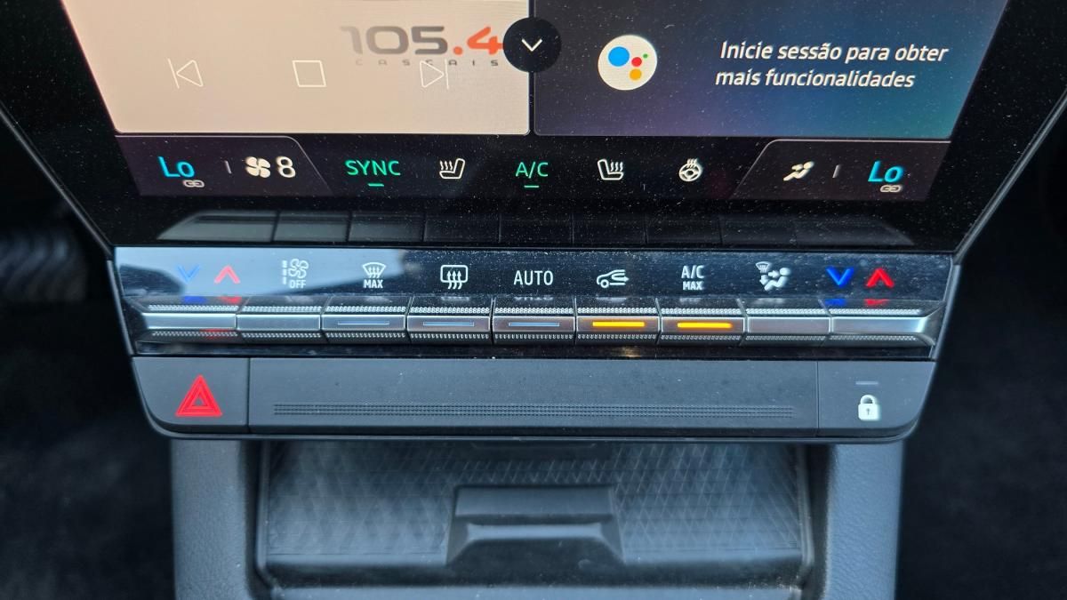 renault-megane-e-tech-2023-eletrico-0cc