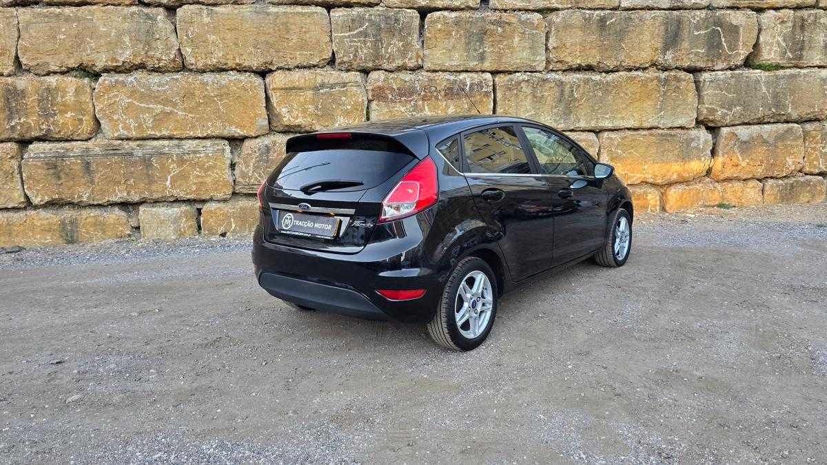 ford-fiesta-2015-gasolina-1499cc