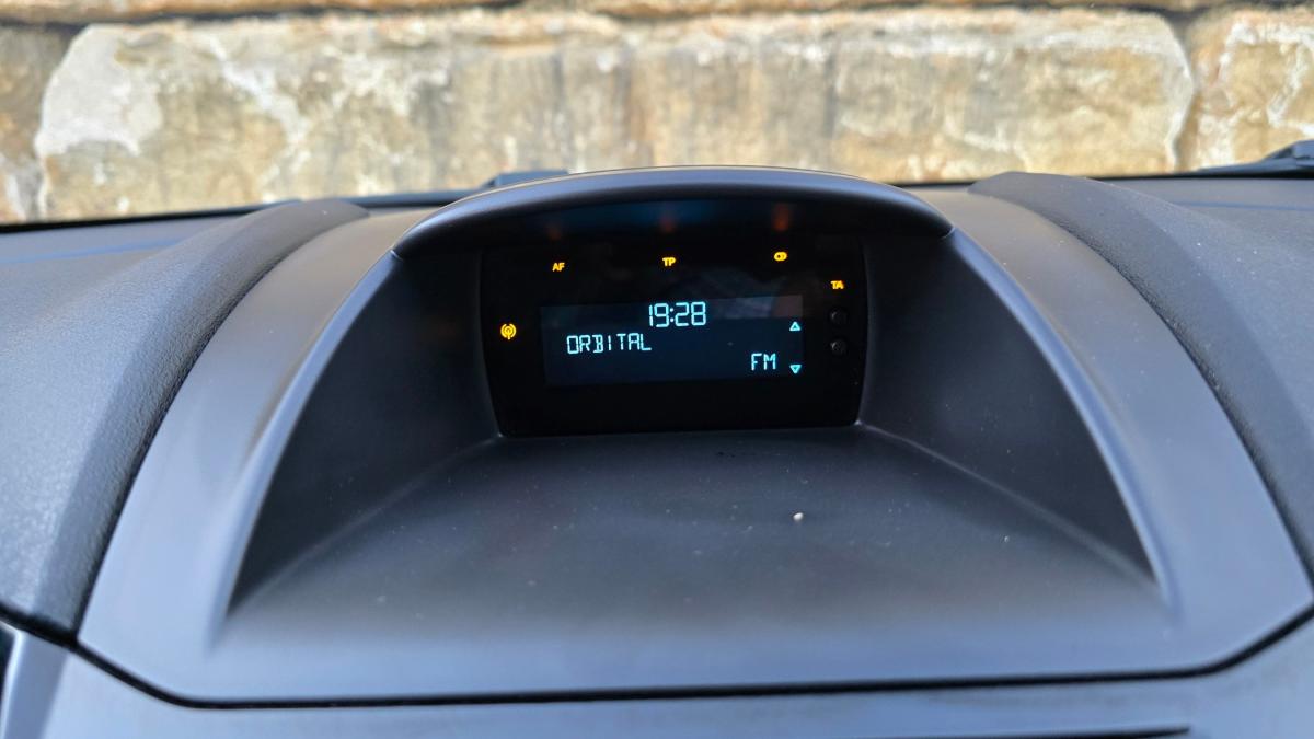 ford-fiesta-2015-gasolina-1499cc