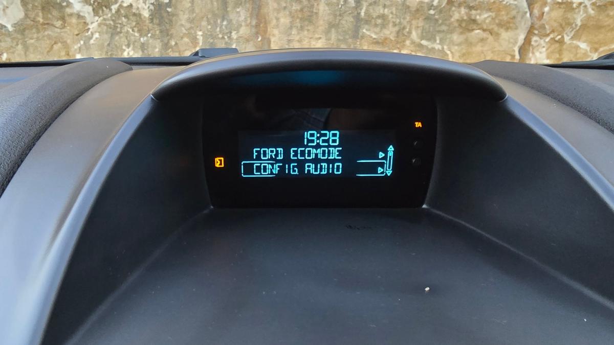 ford-fiesta-2015-gasolina-1499cc