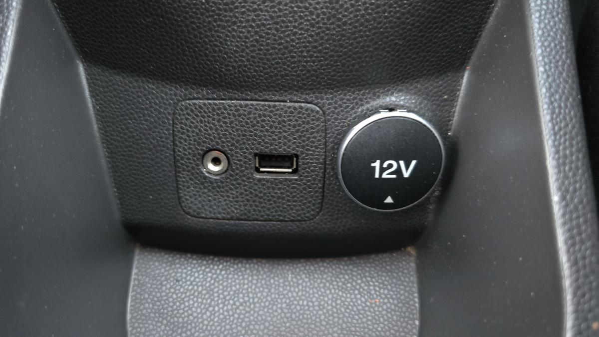 ford-fiesta-2015-gasolina-1499cc