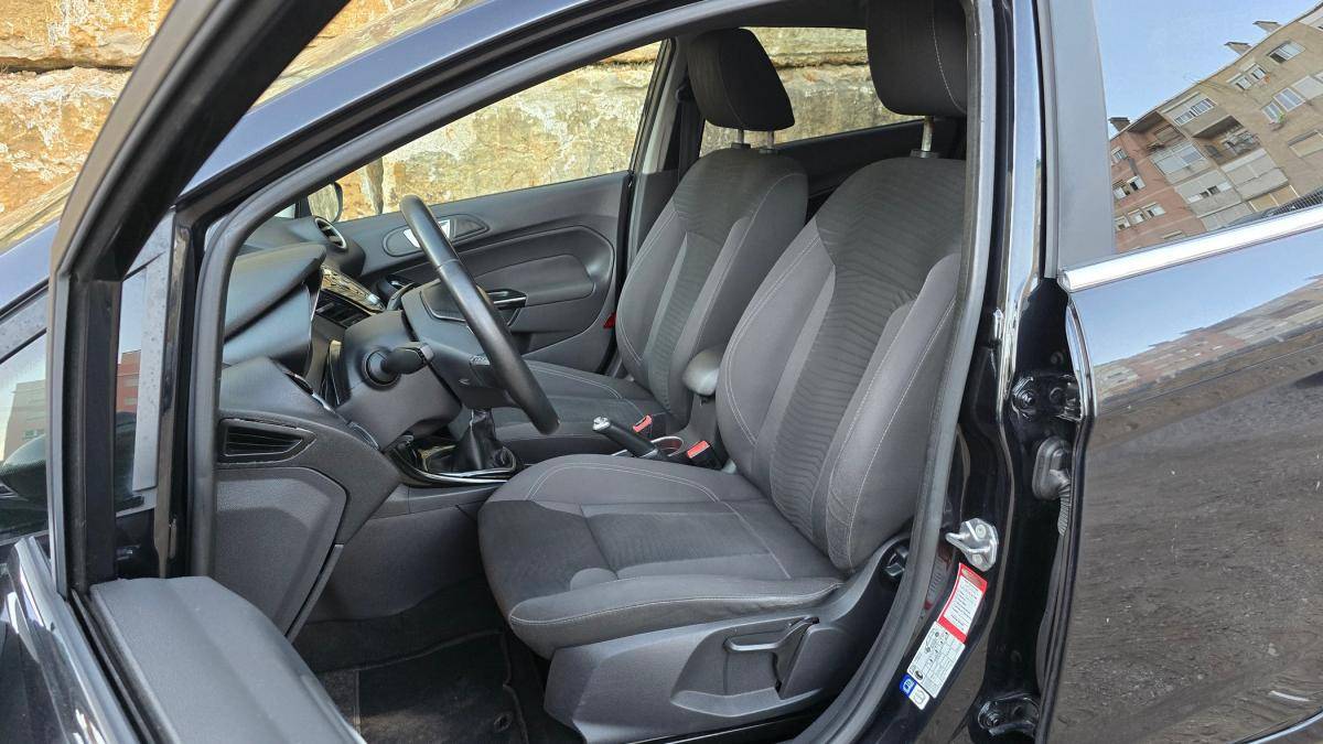 ford-fiesta-2015-gasolina-1499cc