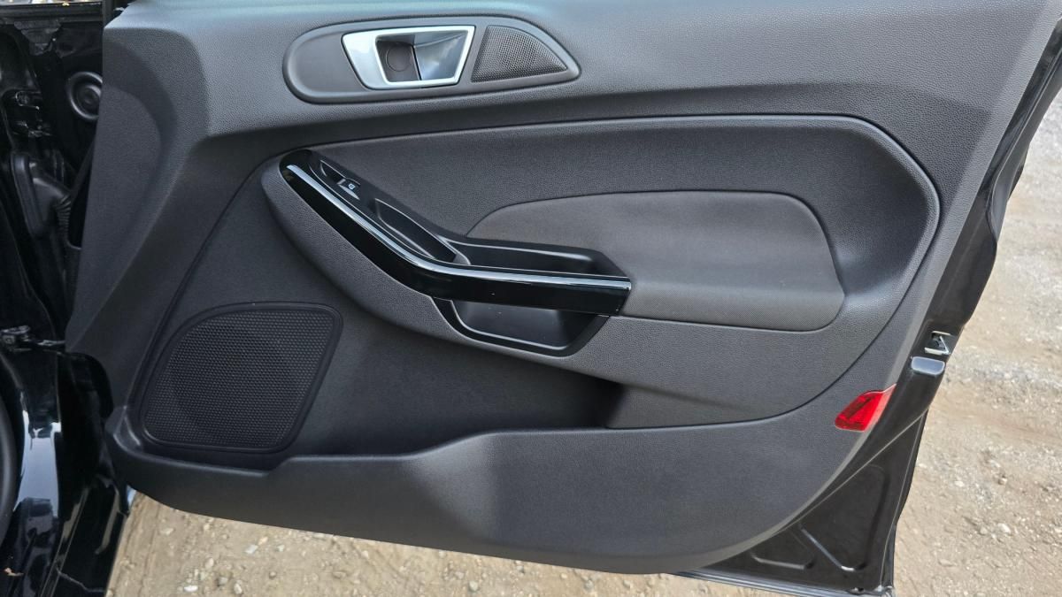 ford-fiesta-2015-gasolina-1499cc