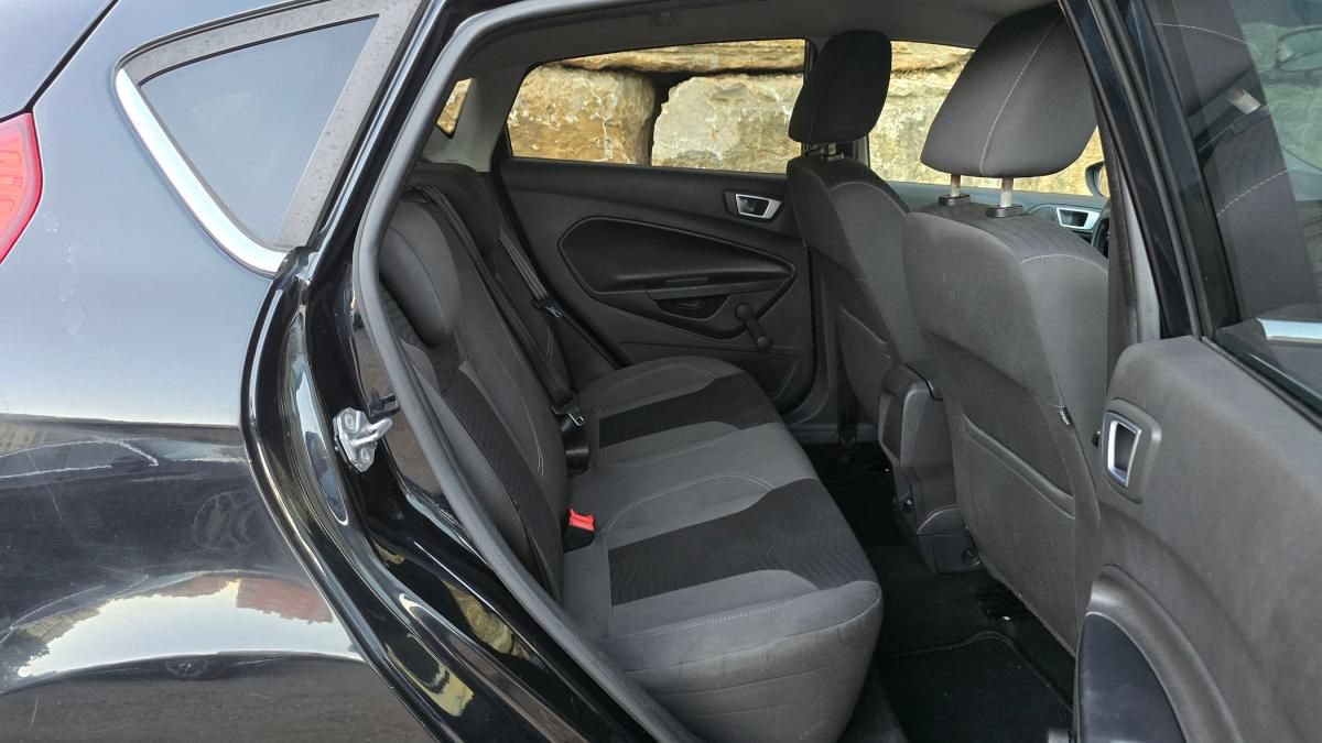 ford-fiesta-2015-gasolina-1499cc