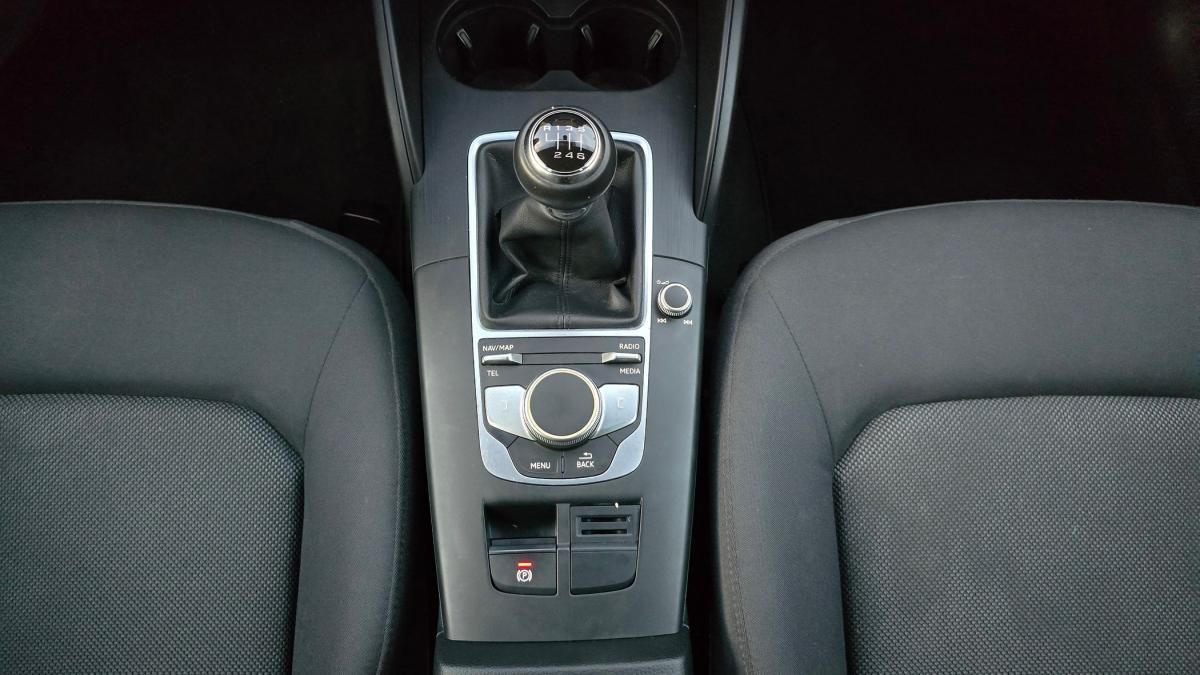 audi-a3-limousine-2018-diesel-1598cc